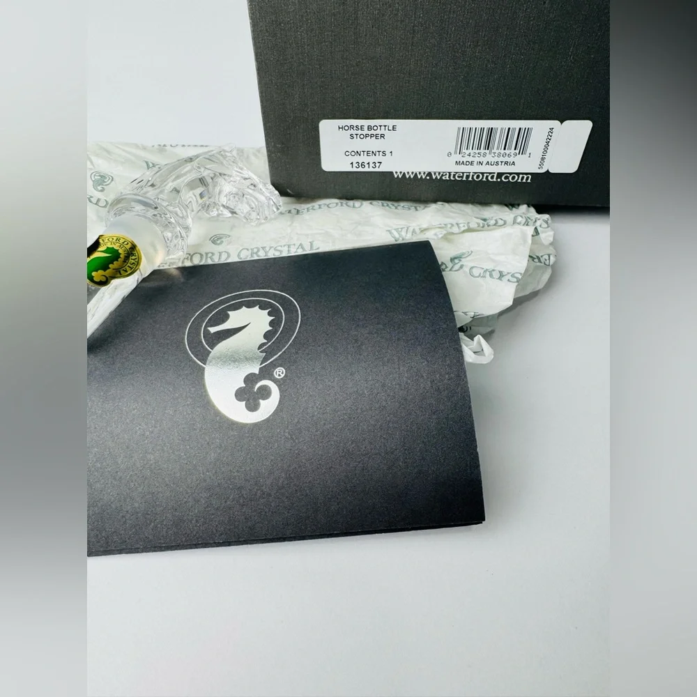 EXQUISITE WATERFORD CRYSTAL HORSE HEAD WINE BOTTLE STOPPER IN BOX - Picture 7 of 7